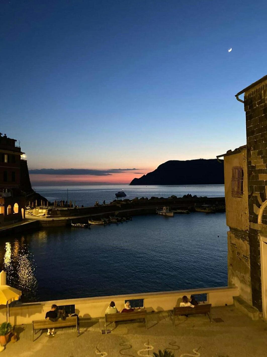 La Casa Di Geo Stazione Centrale La Spezia 5 Terre Eksteriør bilde
